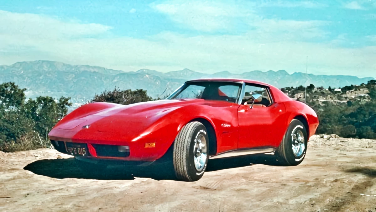 Corvette Generations/C3/C3 1974 Red.webp